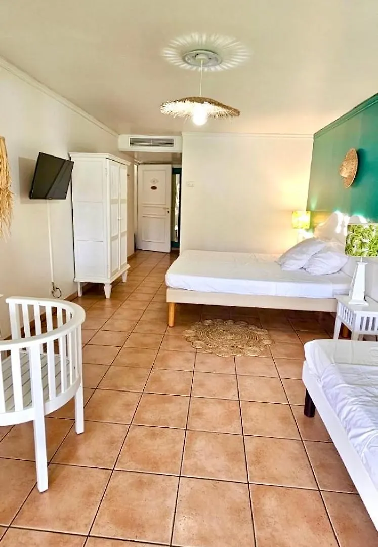 Studio Zandoli P&V Sainte-Luce 0*,  Martinique